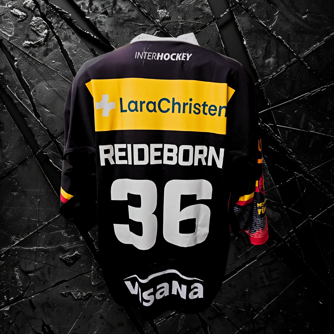 Gameworn Dress #36 Adam Reideborn