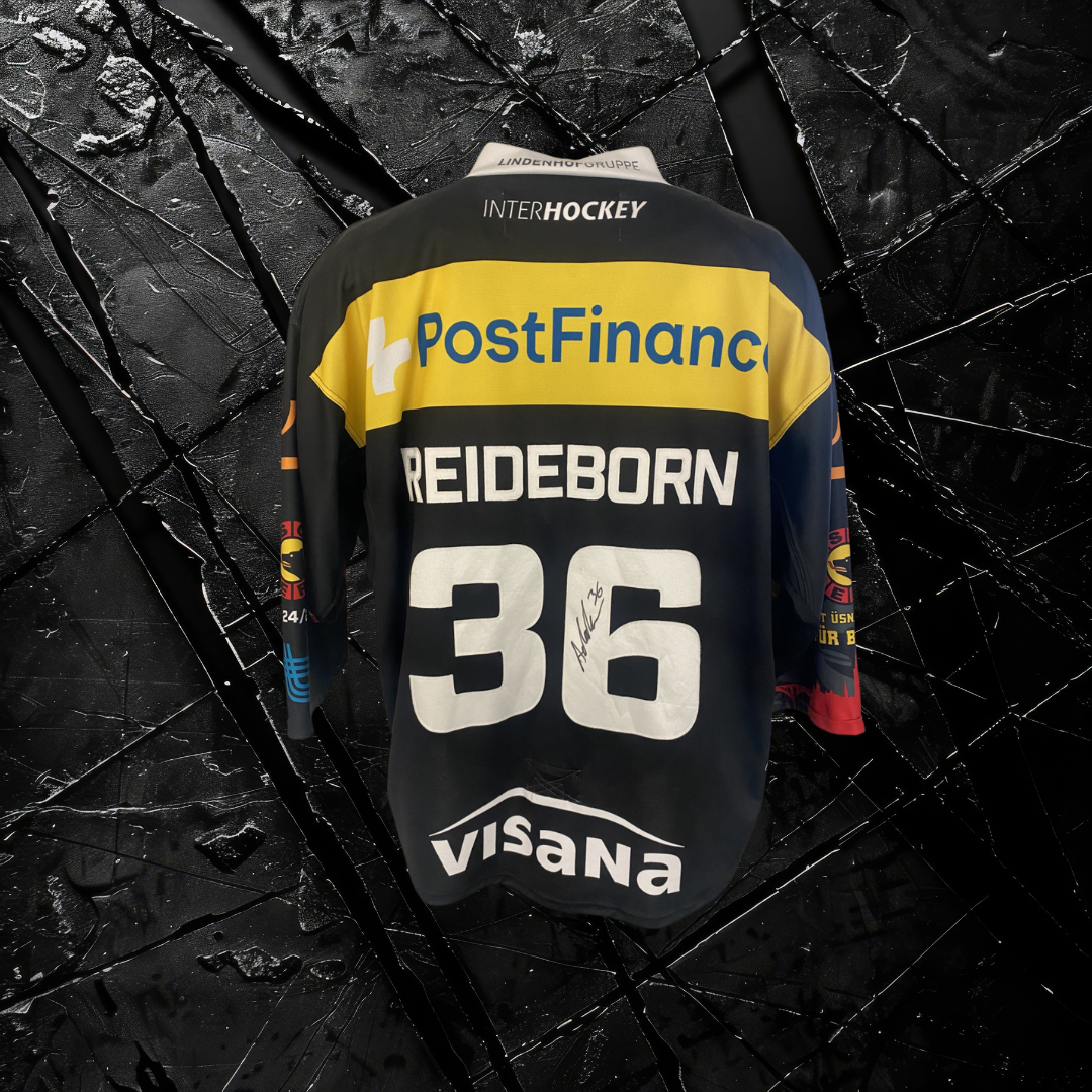 Gameworn Trikot von Adam Reideborn