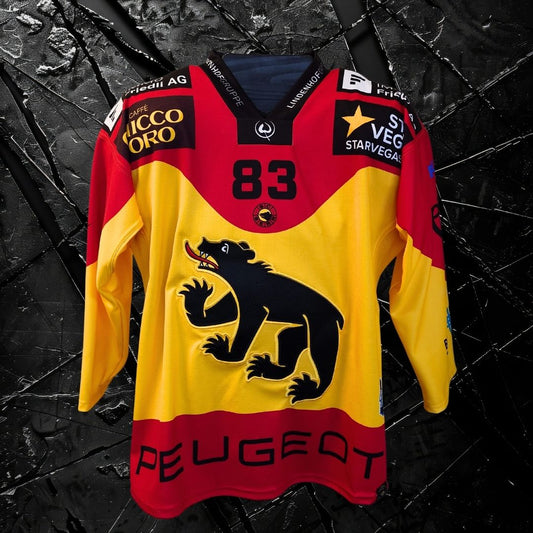 Matchworn Dress Jubiläumsspiel #83 Marco Müller