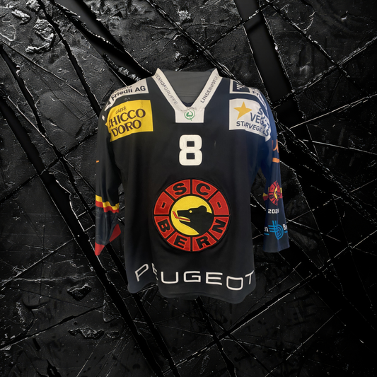 Gameworn Trikot von Marc Marchon