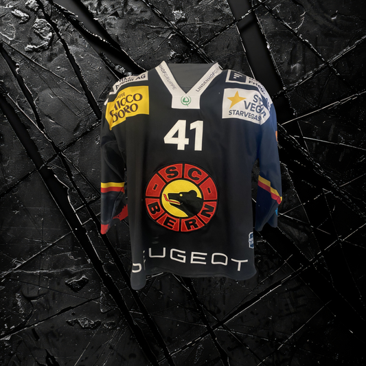 Gameworn Trikot von Simon Kindschi