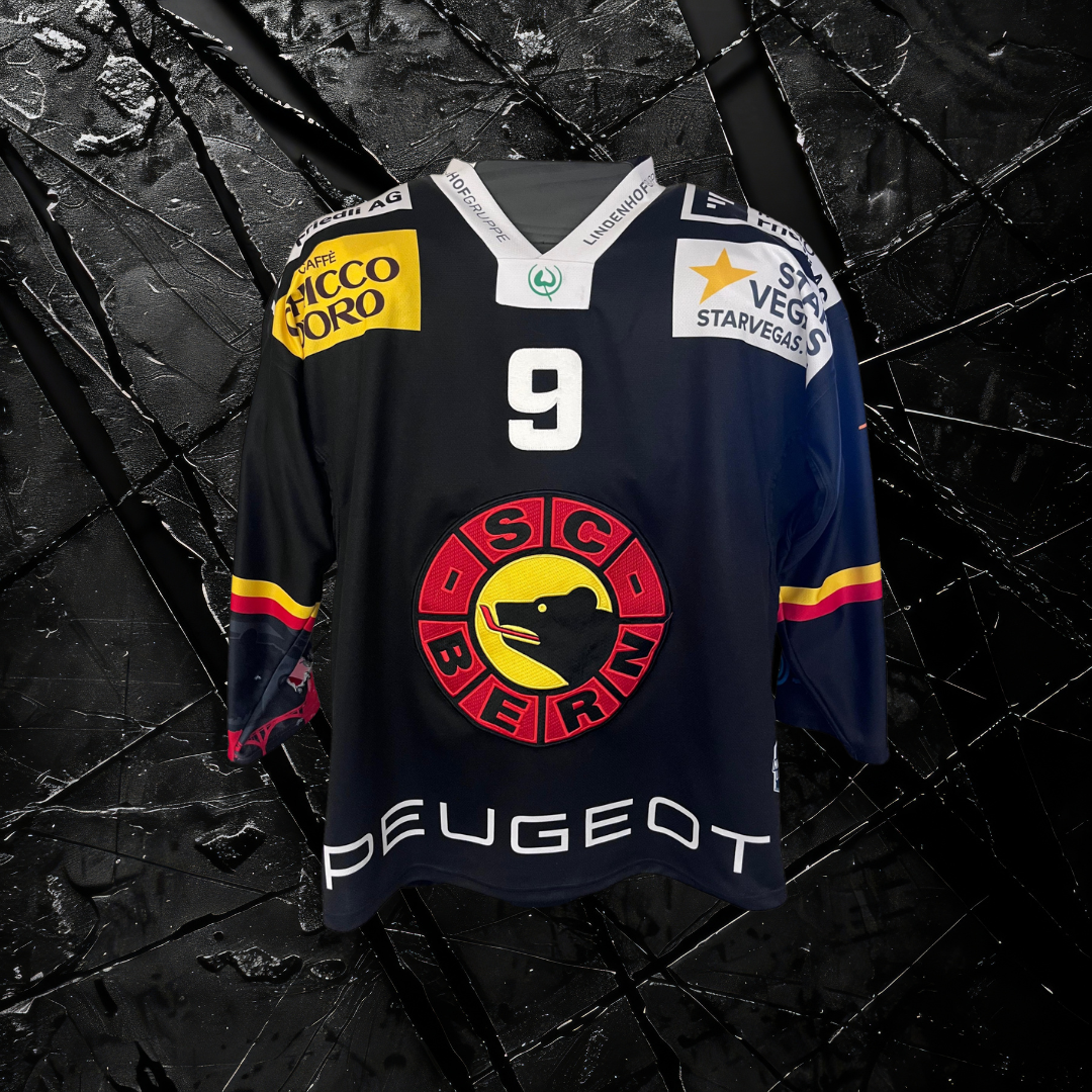 Gameworn Trikot von Victor Ejdsell